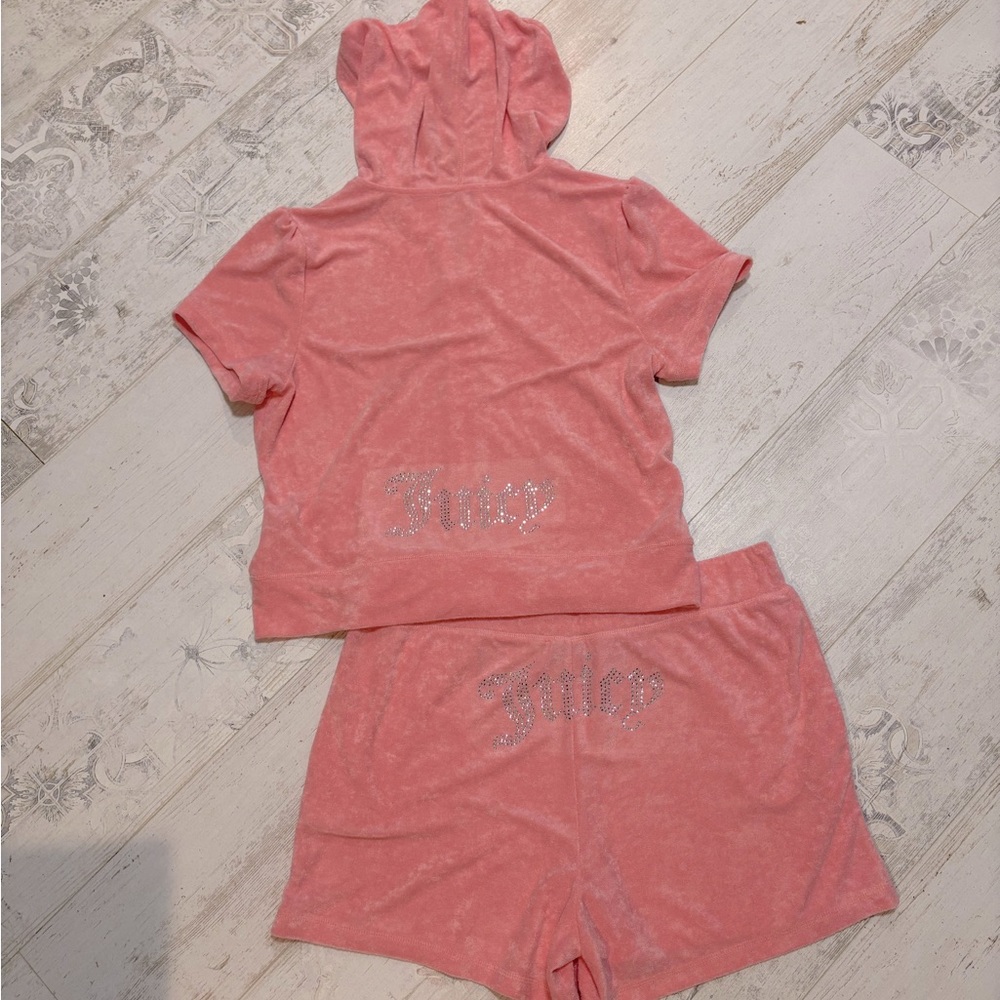 Juicy Couture Pink Short Sleeve Hoodie Set size XL NEW